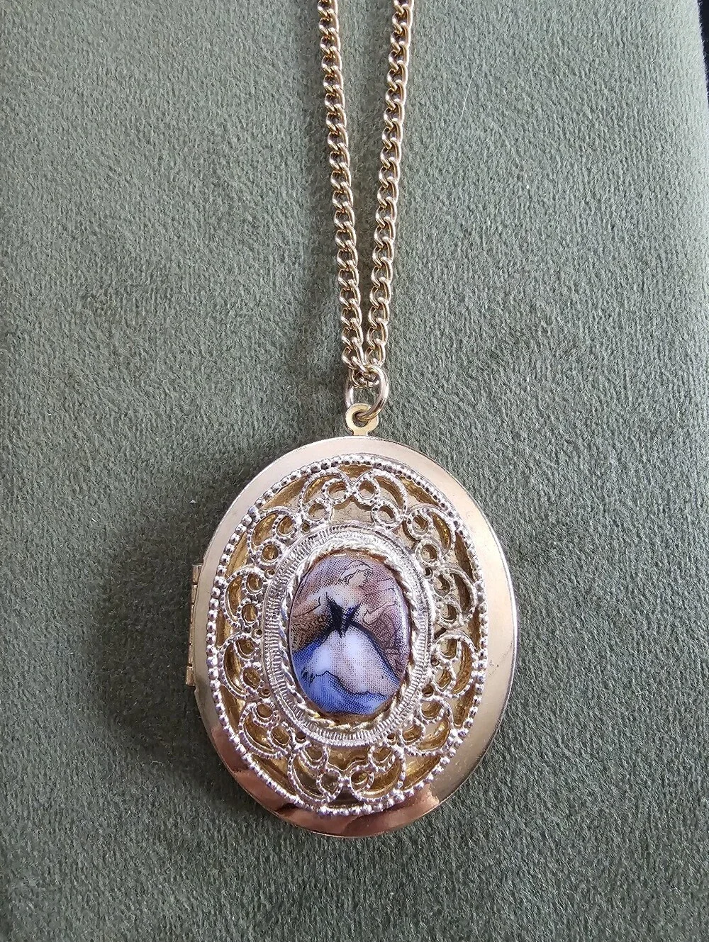 Vintage Locket Necklace